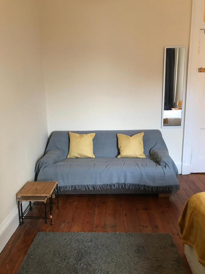 Apex Haymarket Station Apartment Эдинбург Экстерьер фото