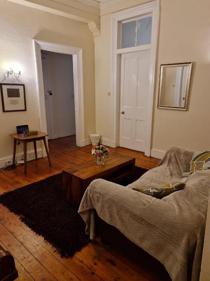 Apex Haymarket Station Apartment Эдинбург Экстерьер фото